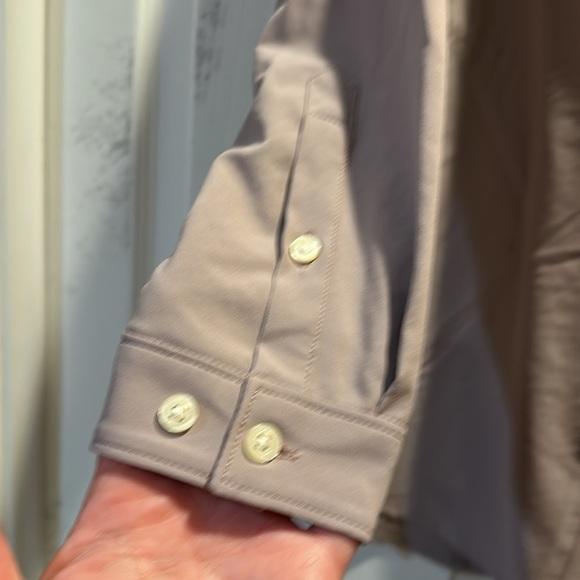 NWT! Duluth Trading Non Stop Woven Tunic Top Blouse Lilac Purple S - Picture 7 of 9